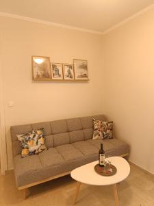 Elia Studios 2