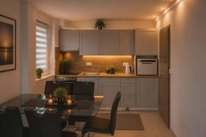 Citadella Luxury Lakefront Apartment with Terrace