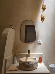 RIAD SAMAH