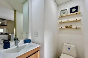 Apartamento con aire acondicionado, balcón y parqueadero - by ALPES apartamentos