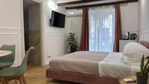 Calamore Apartment