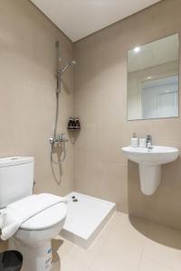 Downtown Views 2 l Spacious l Great Amenities