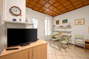 Il Sogno Di Silvana with Private Terrace - Happy Rentals
