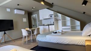 Lovely studio fully equipped near subway N12