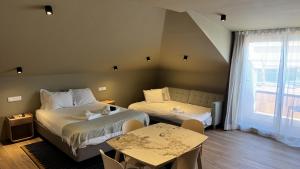 Lovely studio fully equipped near subway N12