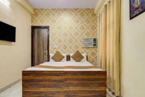 Hotel O A Square Residency