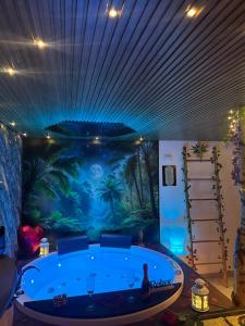 Moonlight Jungle Suit Luxury experience