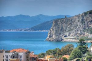 Hotel Noris