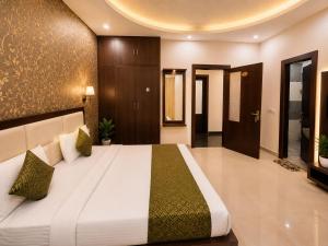 Hotel Pleasant Taj Agra -Budget Family AC Rooms