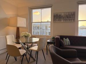 Cosy Bright Central London 2 bedroom apartment