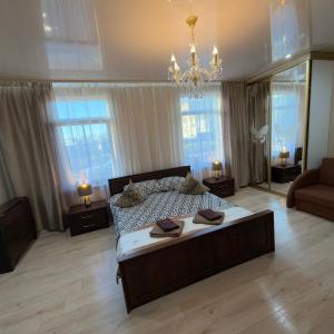 Vadim Home