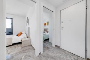 Luxury sea view property 2bedroom and 2 bath Playa Flamenca