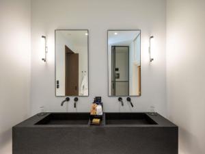 Athens Capital Suites-MGallery Collection