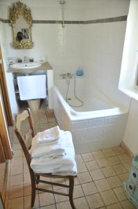 B&B / Chambres d'hotes Domaine Grand Guilhem : photos des chambres