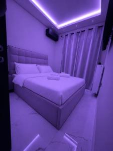 Unique LUXURY