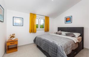 Amazing Apartment In Malinska With Wifi