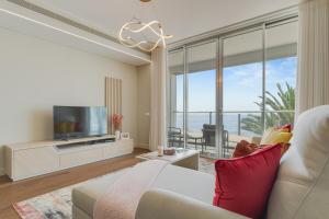 Madeira Palace Ocean Sounds 3 Pools & Ac