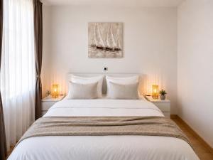 Sunny Resort apartment with seaview 1314