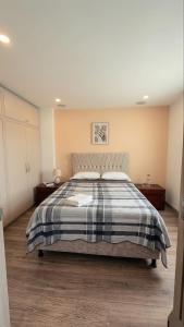 Altos del Rosal, Acomodación en Apartamento 301