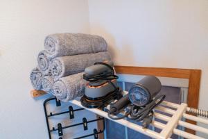 Government-certified accommodation 10-minute walk from the station Maximum 6 people No transfers required to Namba