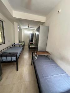 Alpine Hostel Services
