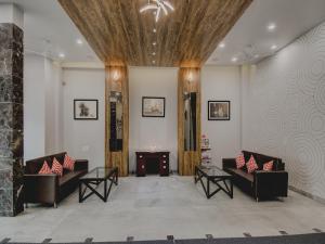 Super Collection O Rajdhani Hotel
