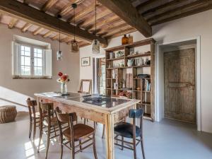 Stone Farmhouse Between Florence And Lucca