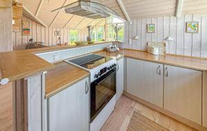 Cozy Home In Dannemare With Wifi
