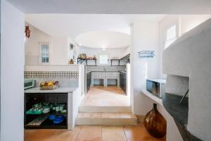 Historic Villa In Maioris Lemon Grove