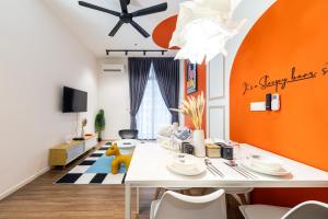 The Mate Damansara PJ by Sleepy Bear Stays