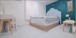 6, near Sangsu stn, 1st floor, quiet area