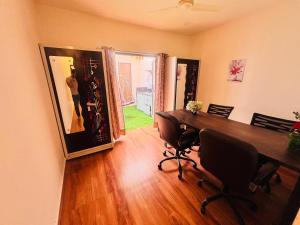 Peaceful Home for Work & Relaxation