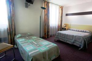 Hotels Le Relais de Fabregues : Chambre Triple