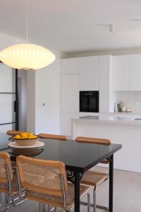 Apartment Maestral, Pucisca ,Island Brac