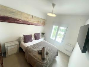 Stunning Modern 2 Bedroom Bunga with Shared Pool