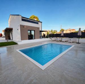 Villa Mara