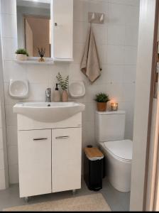 Villa Harmonia I -Elegant Retreat