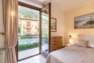 Frontline apartment Linda by GardaDoma