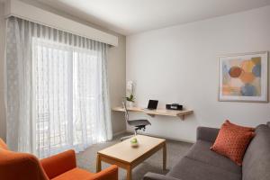 Corporate Inn Sunnyvale - All-Suite Hotel