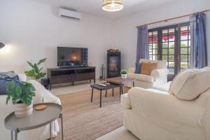 Quinta do Coala - Spacious Countryside Escape, 10 Min from Lagos