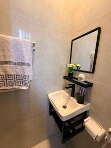 Nest Home with Fast WiFi and Swimming Pool