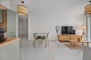 Charmant appartement avec balcon-terrasse & clim