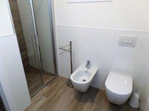 Central living flat with pool and parking