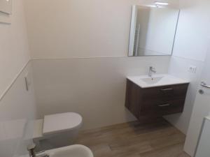 Prime location flat with rooftop pool