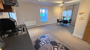 Modern 1 bed flat with parking by Bluewater shopping mall