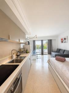 Cosy studio with pool