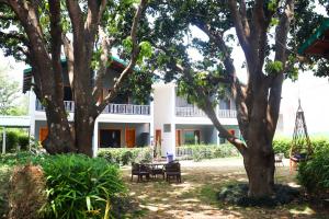 Destinn Ekaant Resort By OMA