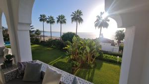 240 Front line beach La Cala