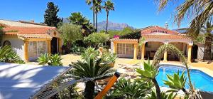 Palm Breeze Paradise Villa in Albir Costa Blanca