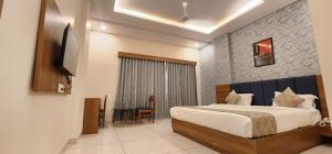 Hotel Grand Ekta